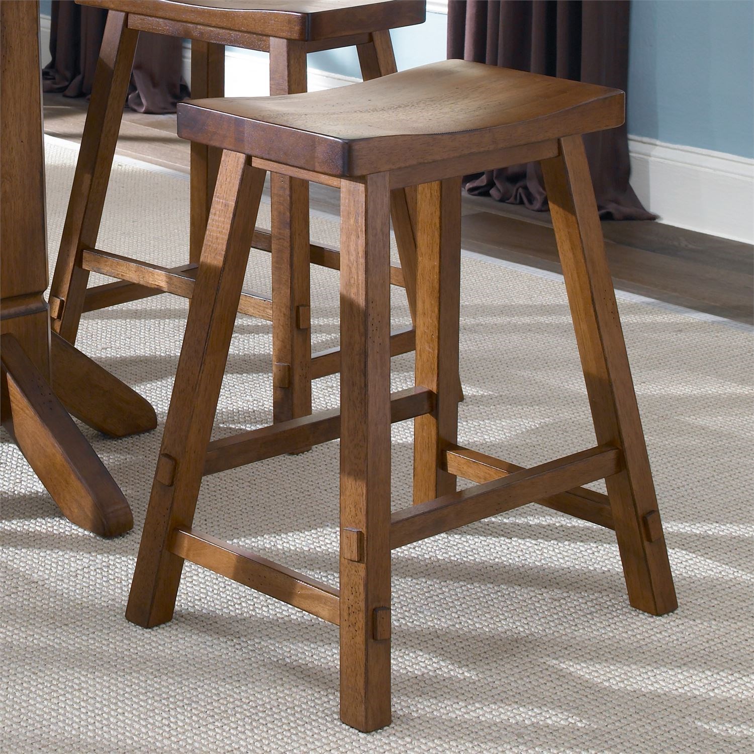 Wood bar 2025 stools 24 inch